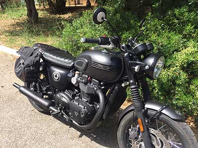 Cannes rent your Triumph T120