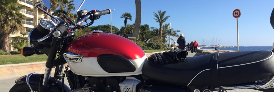 Louer une moto à Cannes