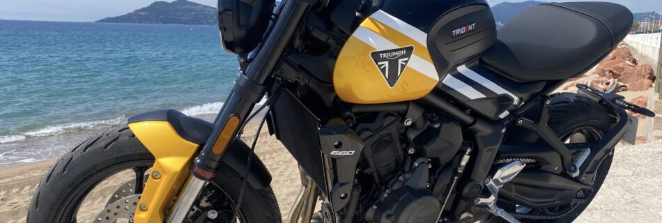 Location Triumph Trident Cannes