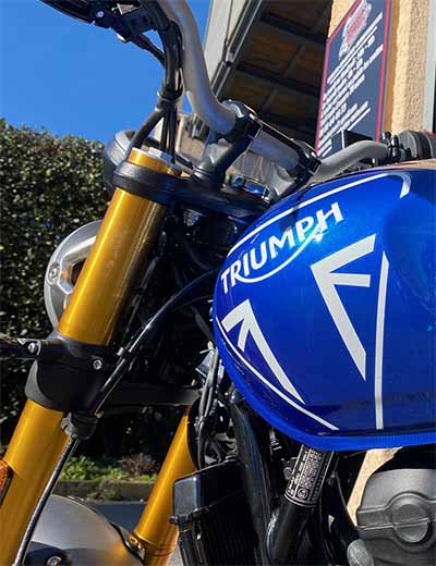 Rent A2 motorcycle at Nice airport